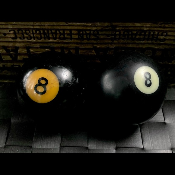 Vintage 8 Ball | Two Vintage 8 Balls | Bakelite 8 Balls - Picture 4 of 5